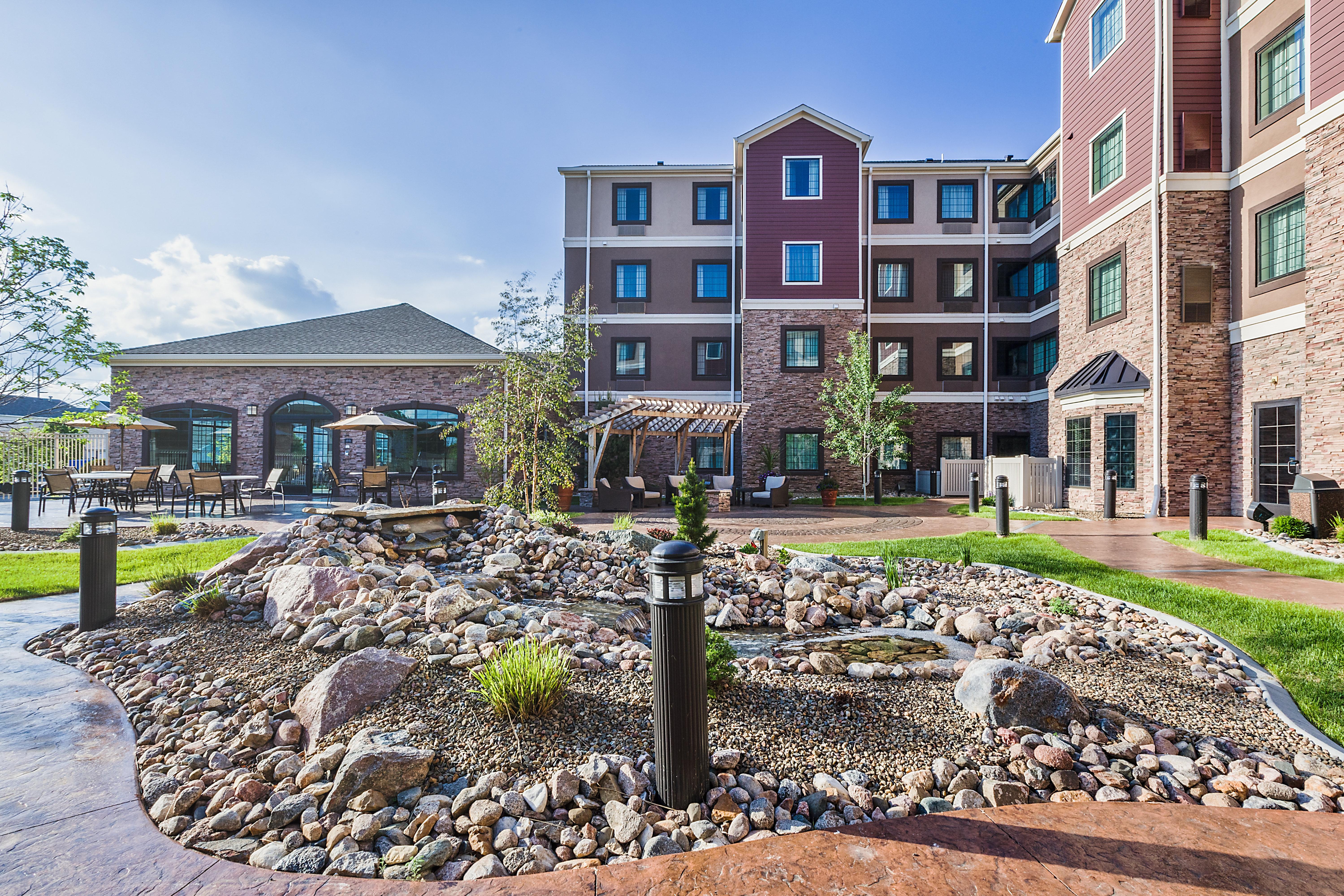 Staybridge Suites Bismarck By Ihg Esterno foto